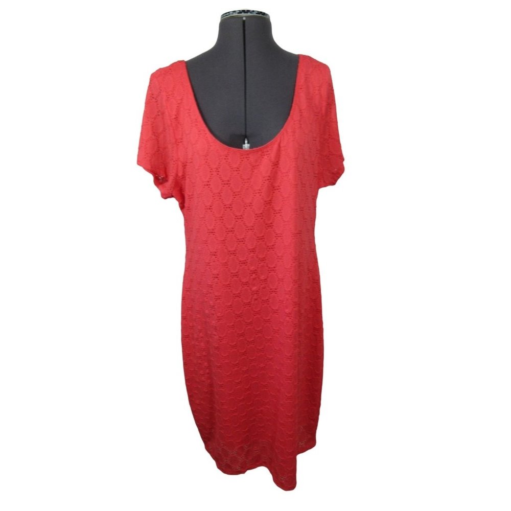 Isaac Mizrahi cap sleeve eyelet lace overlay dress READ